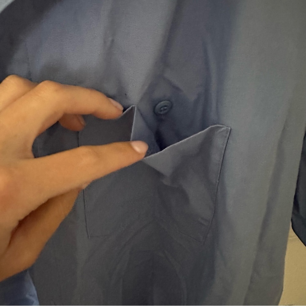 Men’s Blue Button Down Short Sleeve Shirt - Picture 4 of 8
